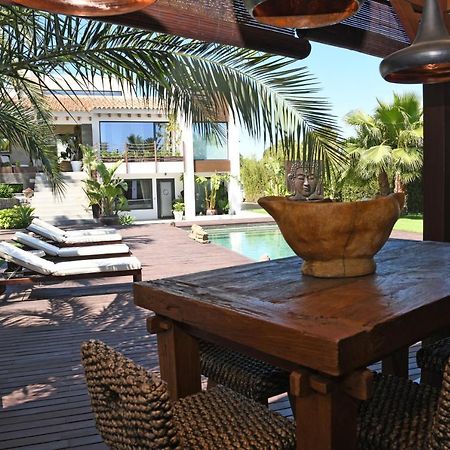 Kharisma Bed and Breakfast Αλτέα Εξωτερικό φωτογραφία
