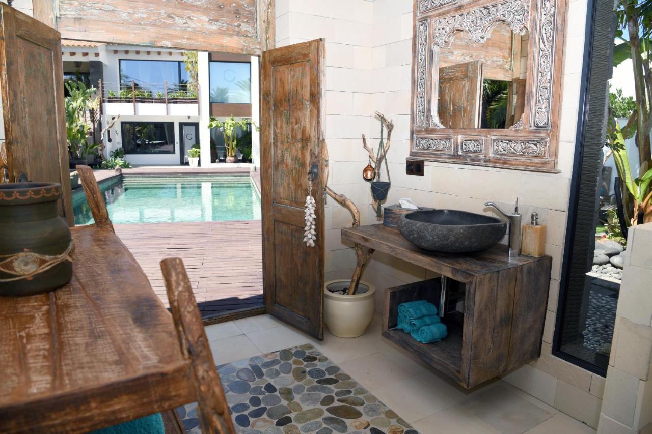Kharisma Bed and Breakfast Αλτέα Εξωτερικό φωτογραφία